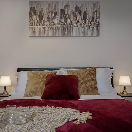 King Sized Luxury - Stylish Studio Flat Blackpool Exteriör bild
