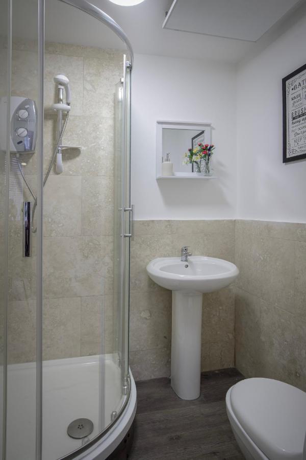 King Sized Luxury - Stylish Studio Flat Blackpool Exteriör bild